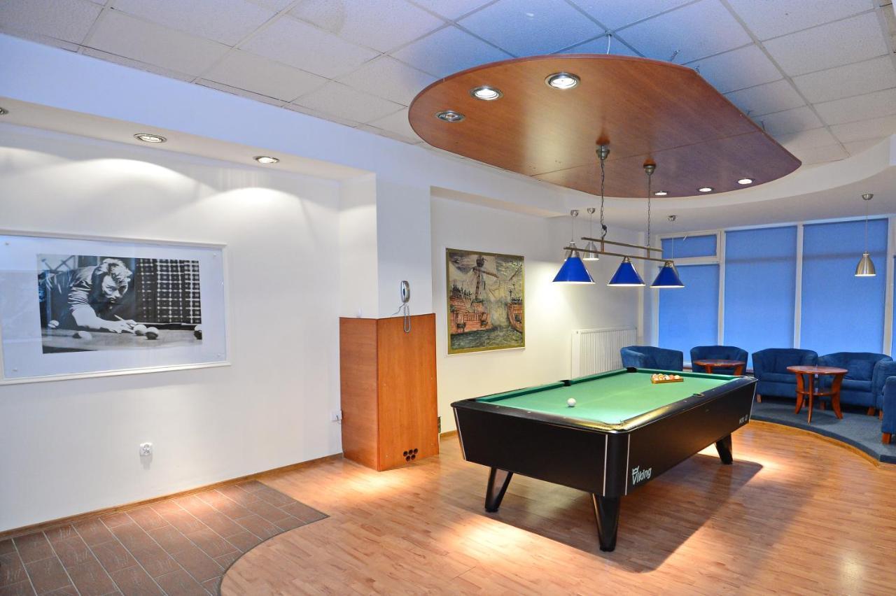 Osrodek Konferencyjno-Wypoczynkowy "Posejdon" W Ustce Hotel อุสตกา ภายนอก รูปภาพ