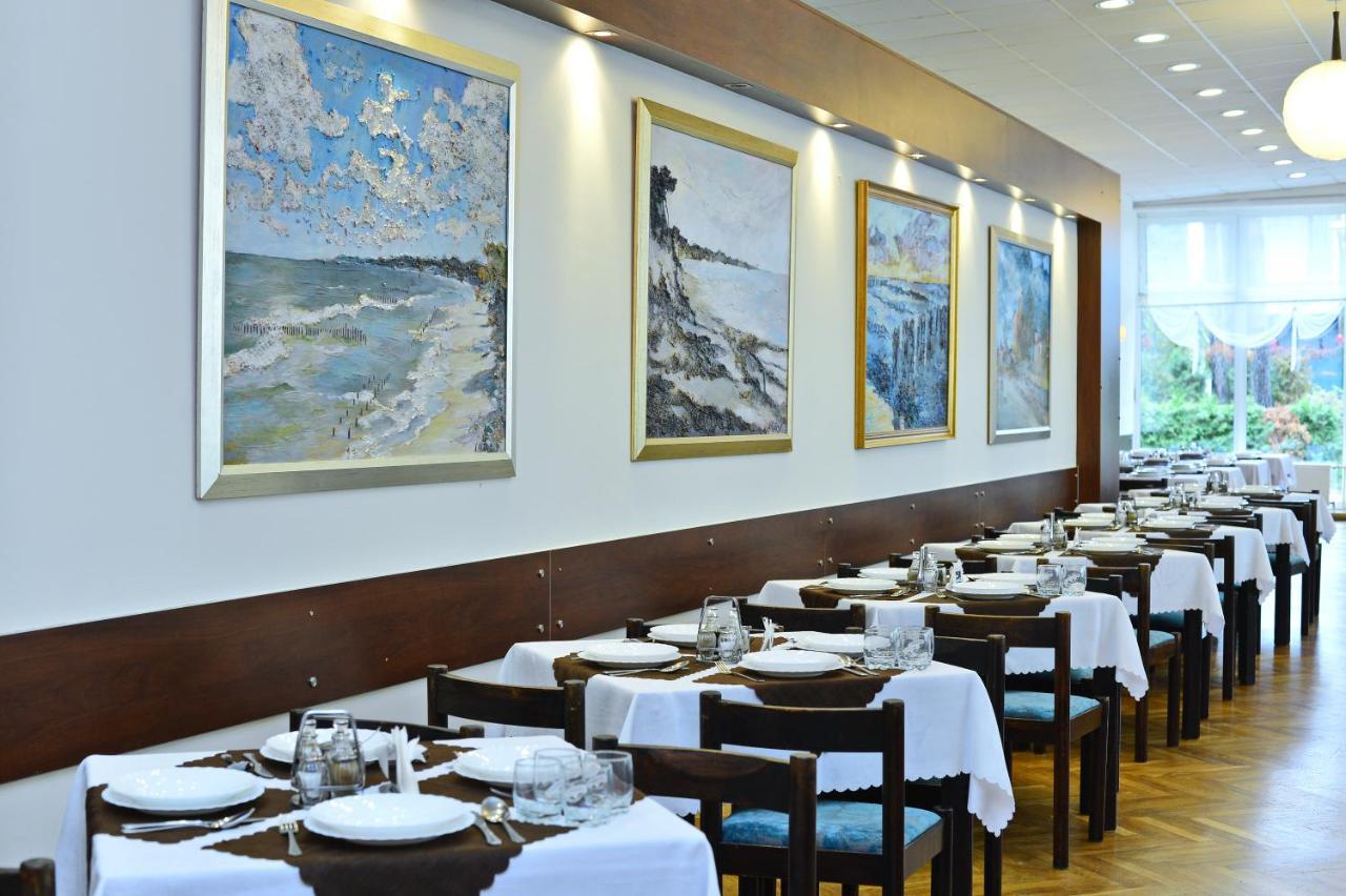 Osrodek Konferencyjno-Wypoczynkowy "Posejdon" W Ustce Hotel อุสตกา ภายนอก รูปภาพ